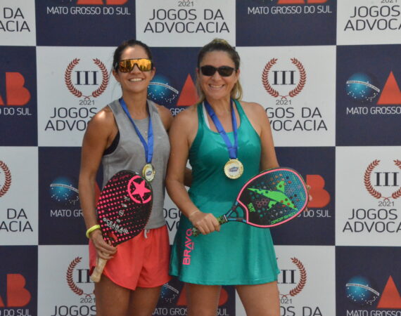Eva Regina e Juliana Corrêa são as campeãs no Beach Tennis feminino
